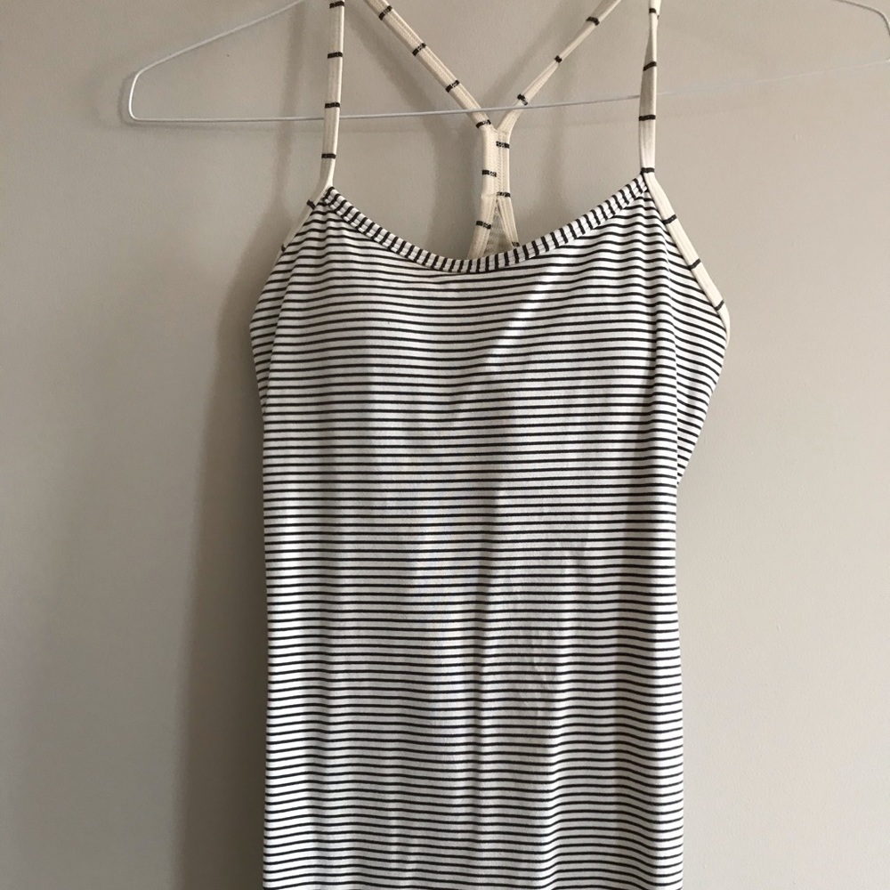Lululemon tank top